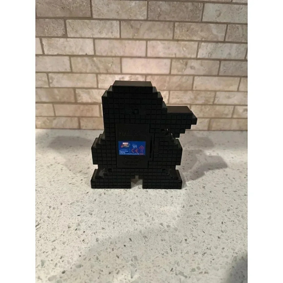 PDP Pixel Pals Capcom Street Fighter Ryu Collectible Lighted Figure sd - Picture 2 of 3